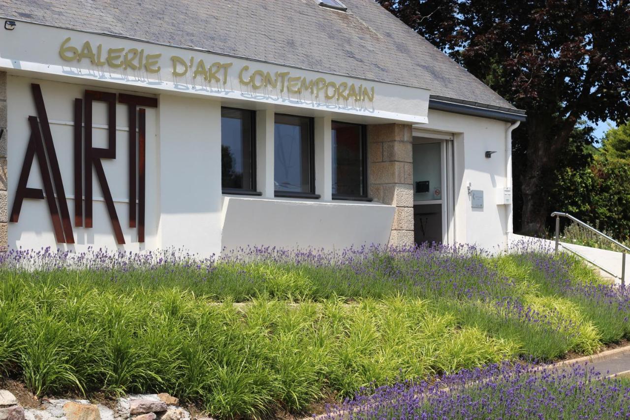 Bnb Maison D'Art Breakfast In The Art Gallery Ploubazlanec Exterior foto